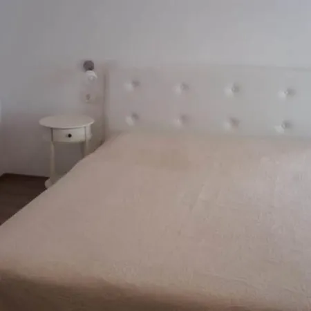 Niko Apartment