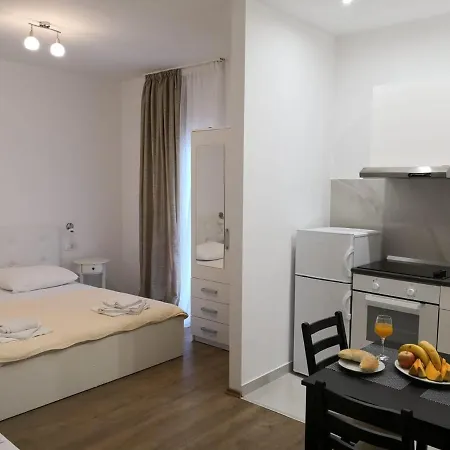 Apartment Niko Omis