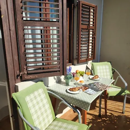 Niko Apartment Omis