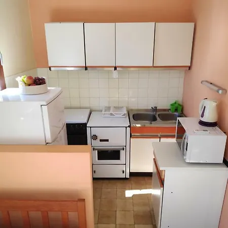 Niko Apartment *