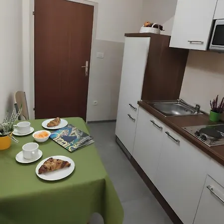 Apartment Niko *