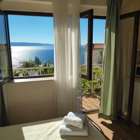 Niko Apartmán